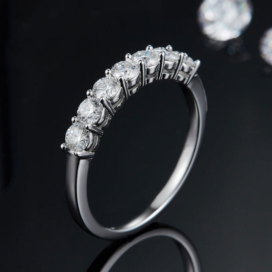 Anello Diamond Row